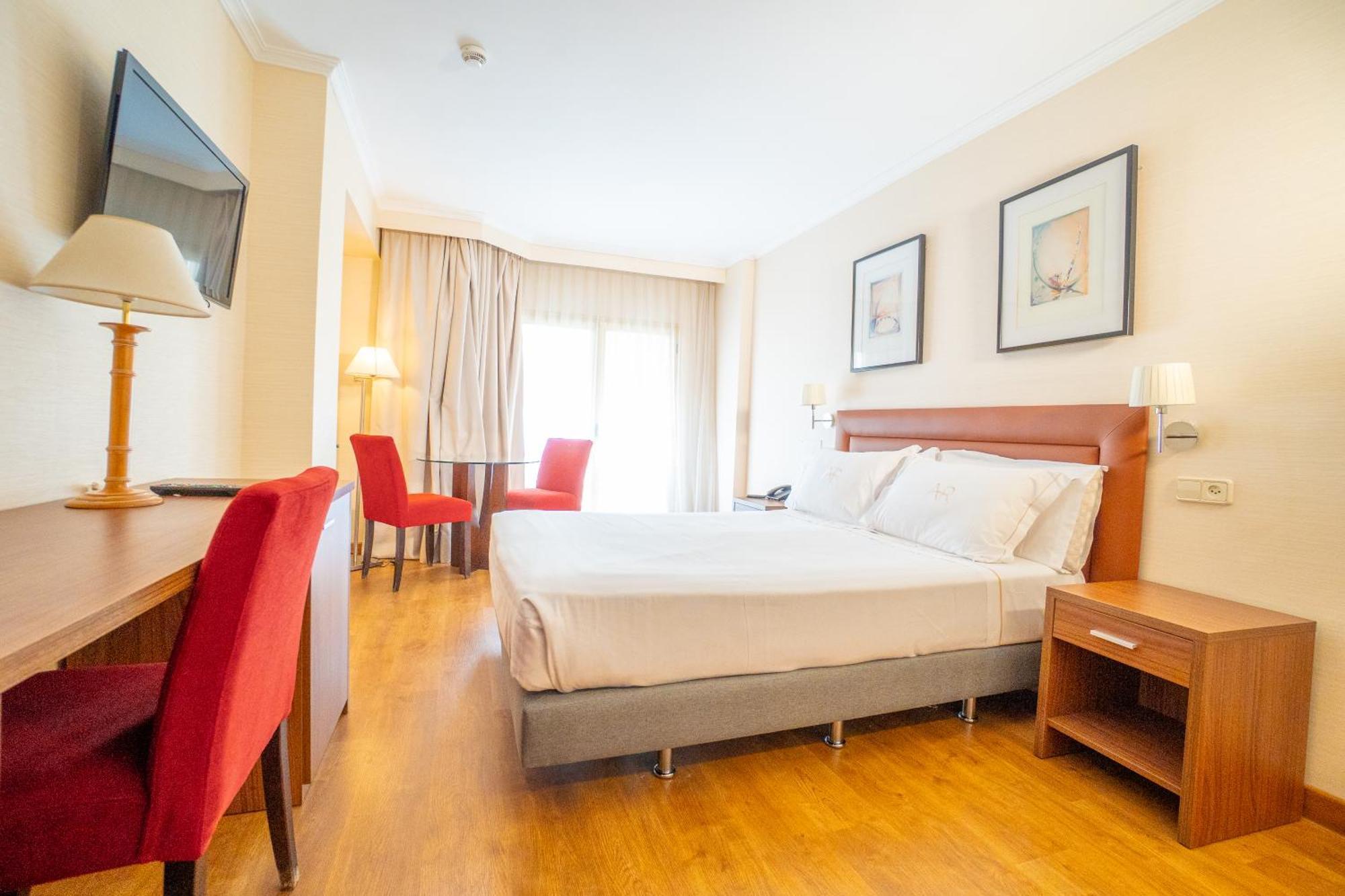 Aparto-Hotel Rosales Мадрид Екстер'єр фото